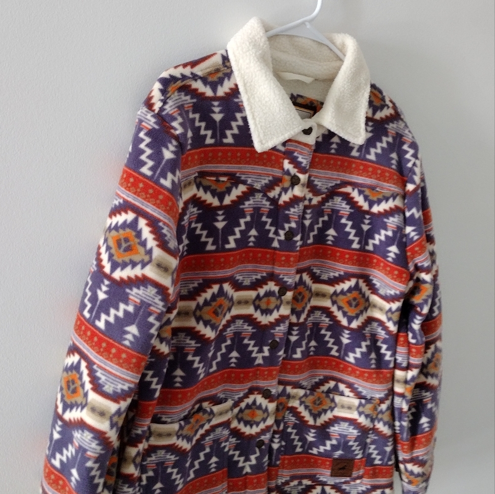 NWT Yellowstone Women's Aztec Outdoor COAT Jacket Western - Picture 3 of 13